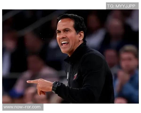 斯波谈阵容适配与战术调整：减少挡拆增多死球战术的深层原因分析